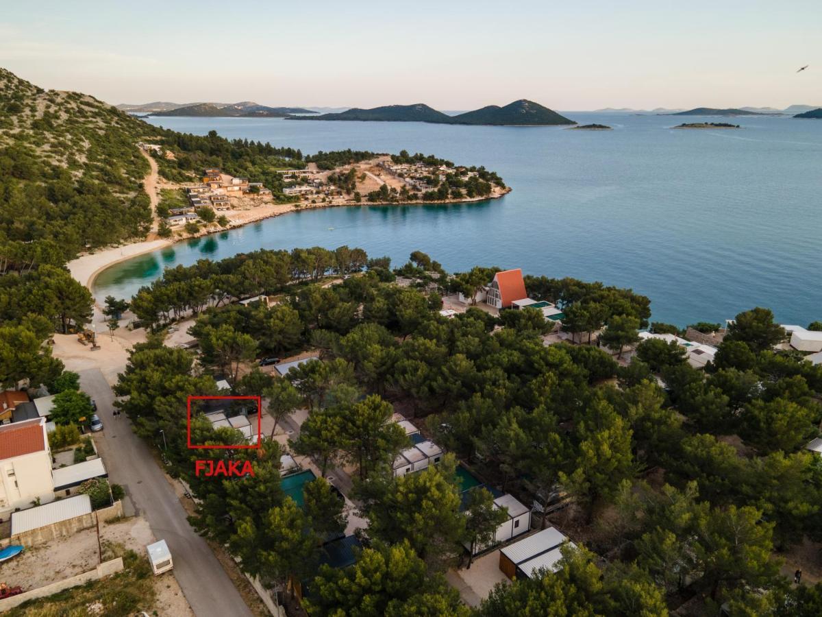 Fjaka Luxury Mobile Home - Oaza Mira Camping Croatia Drage Bagian luar foto