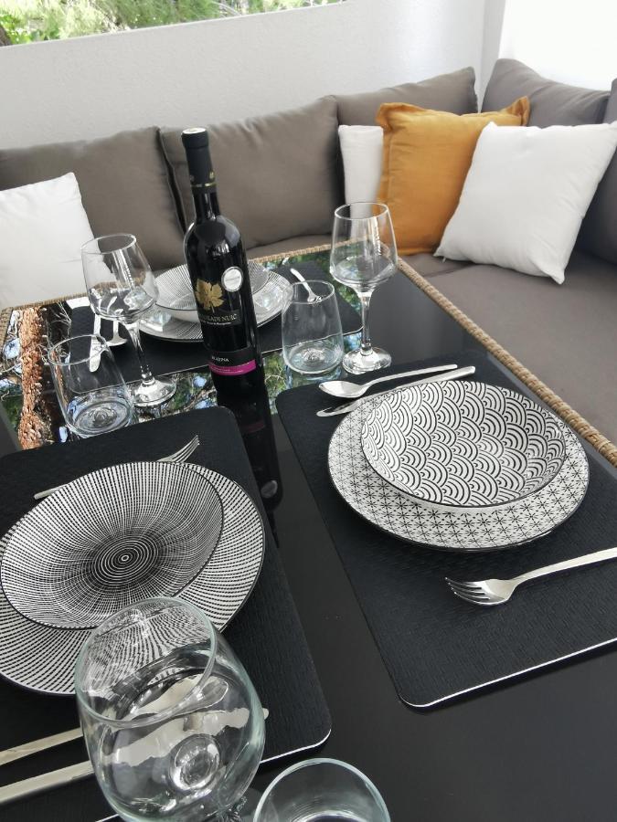 Fjaka Luxury Mobile Home - Oaza Mira Camping Croatia Drage Bagian luar foto